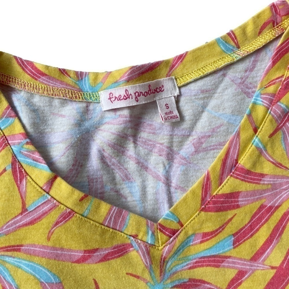 fresh produce Sunkissed Sunshine V-Neck Tee, S - Picture 3 of 10